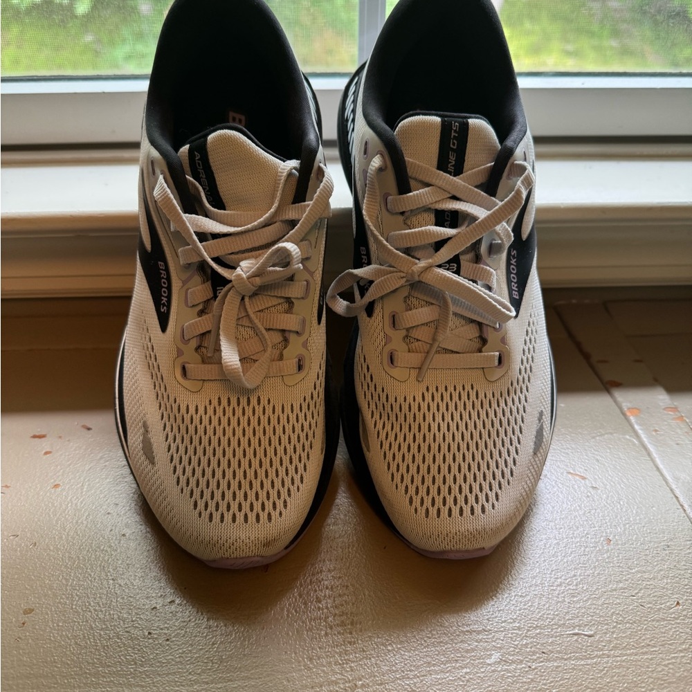Brooks Adrenaline GTS 23 Supportive Running Shoes Athletic Sneakers Women’s 8.5 - Picture 7 of 8